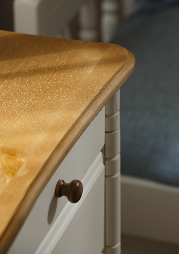 Стол письменный с 3 ящиками Айно №4