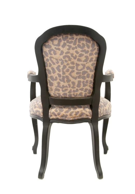 Мягкий стул с подлокотниками Darry