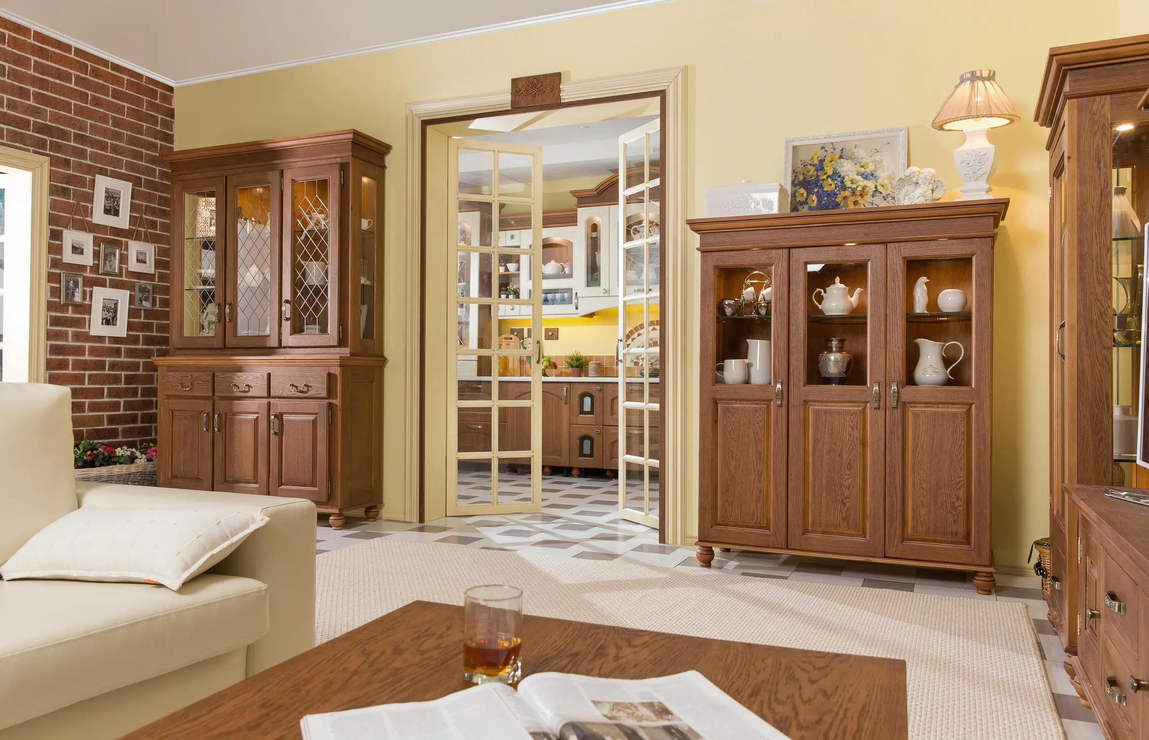 Бьерт и Валенсия