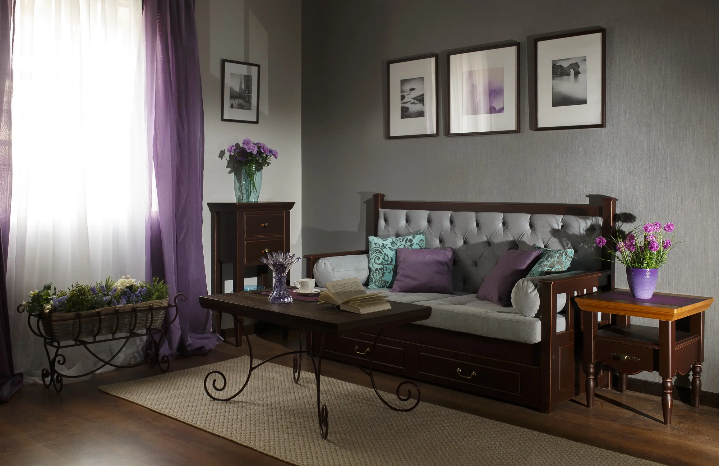 Бьерт и Валенсия