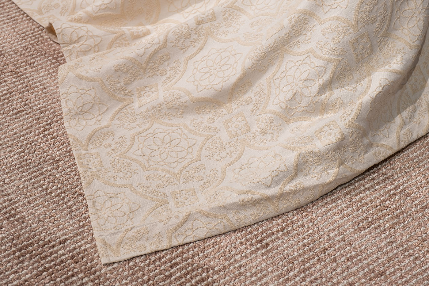 16AMR-NS180230-POKR BEG Покрывало Тиара беж 