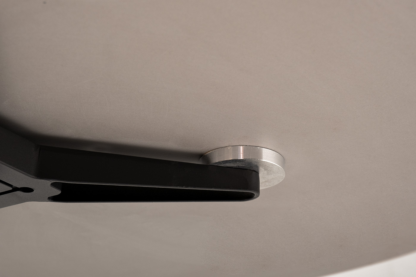 39AR-STOL-T285 Стол уличный "Нью Фридом" серый 