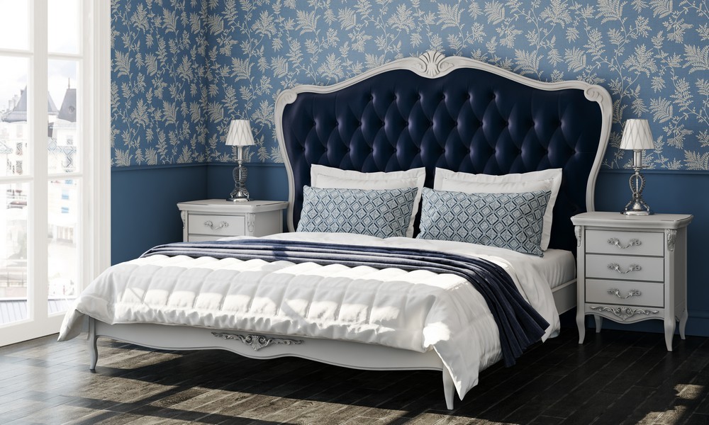 Кровать с мягким изголовьем 160*200 