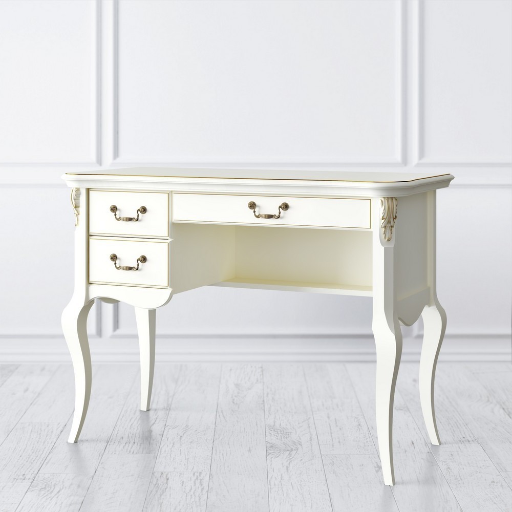 Туалетный столик 