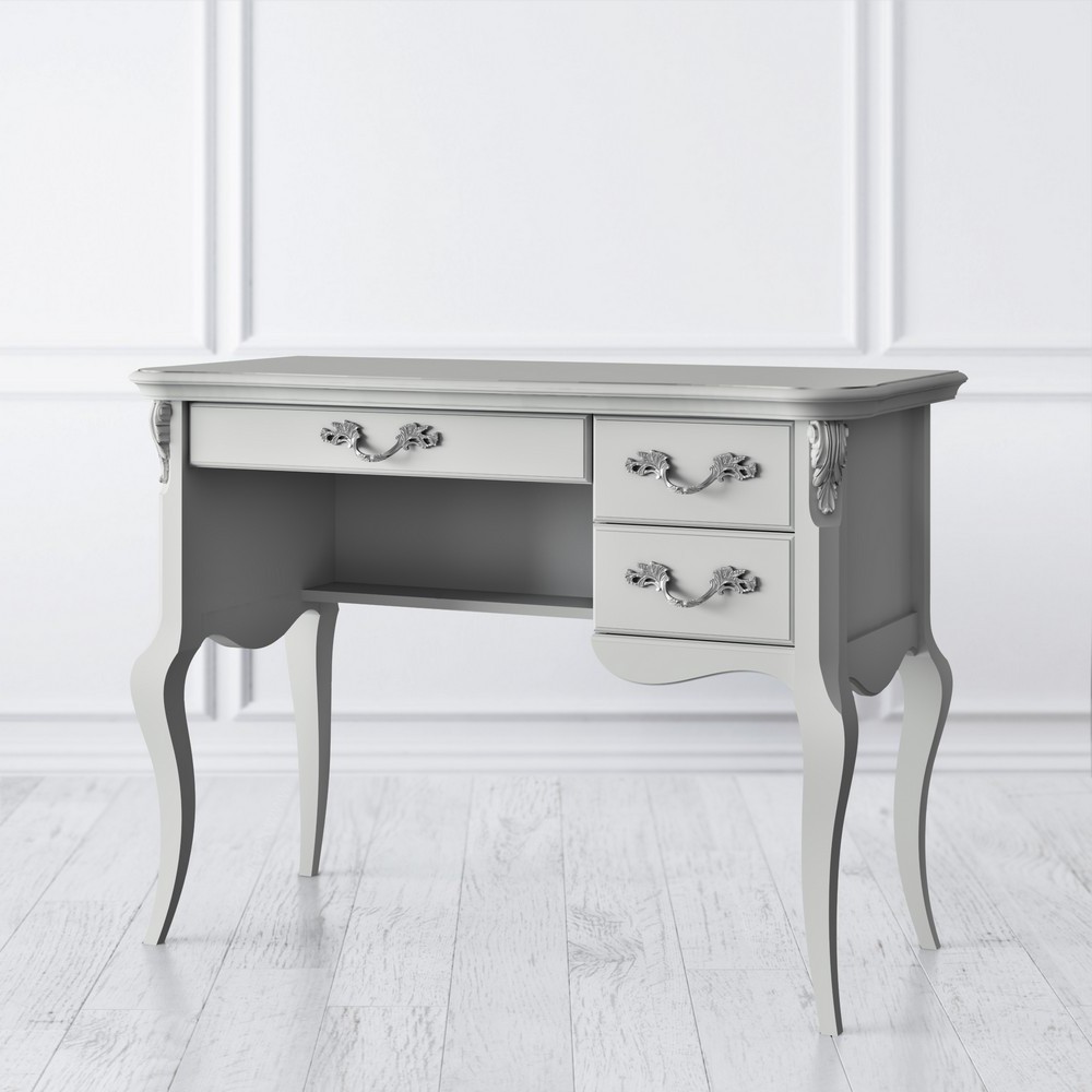 Туалетный столик 